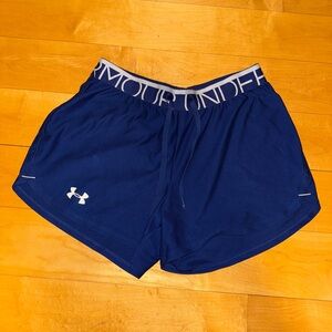 Under armour shorts - small